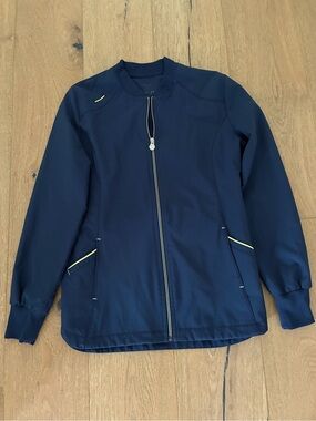 Women's Navy Scrub Jacket with Contrast Zip and Pocket Trim
